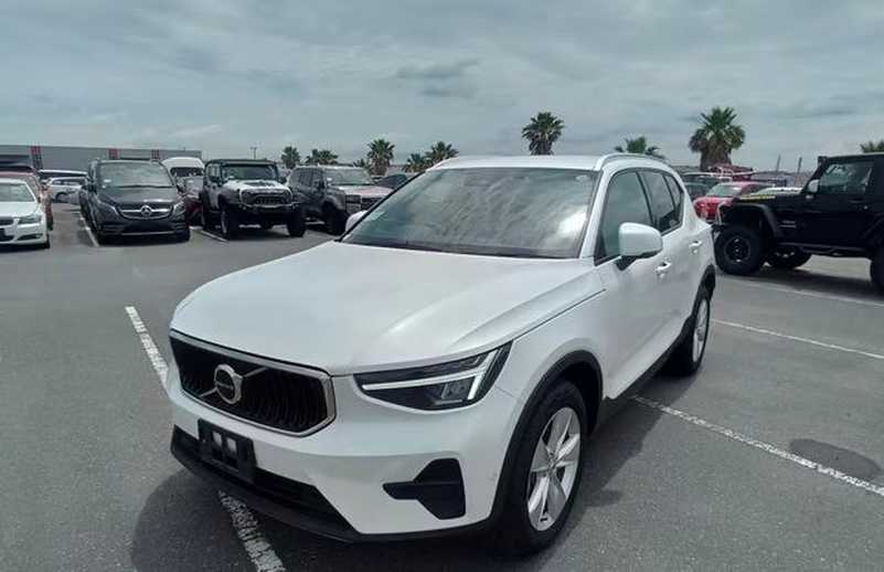 2023 Volvo XC40 2,0L 2023 Cyprus