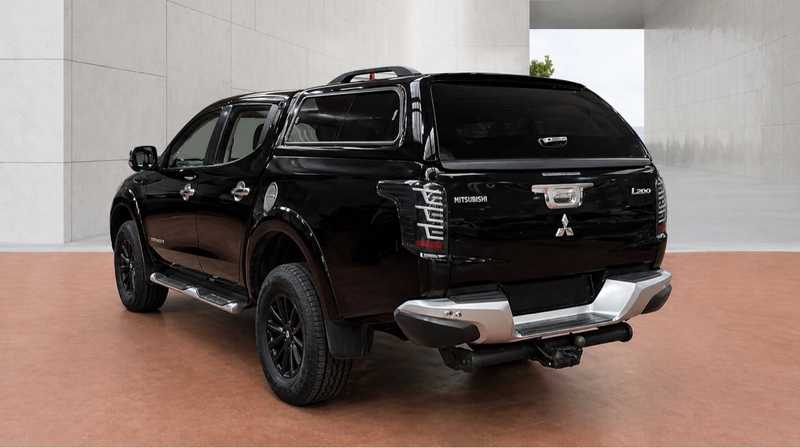 2015 Mitsubishi L200 2,4L 2015 Cyprus