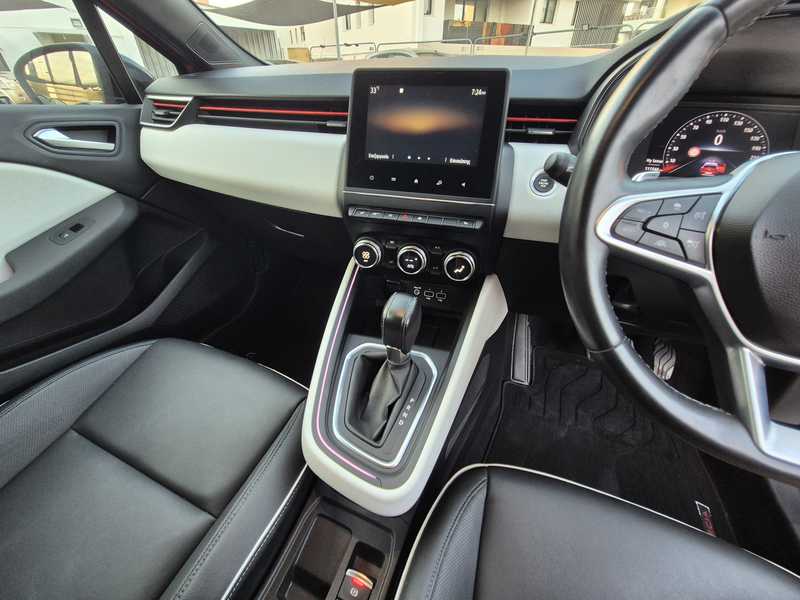 2022 Renault Clio 1,3L 2022 Cyprus
