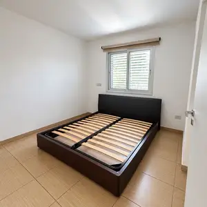 Bed 160 x 200, Επαρχία Λευκωσίας — Λακατάμεια - Άγιος Νικόλαος