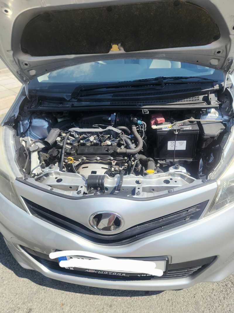 Toyota Vitz 1,3L 2013