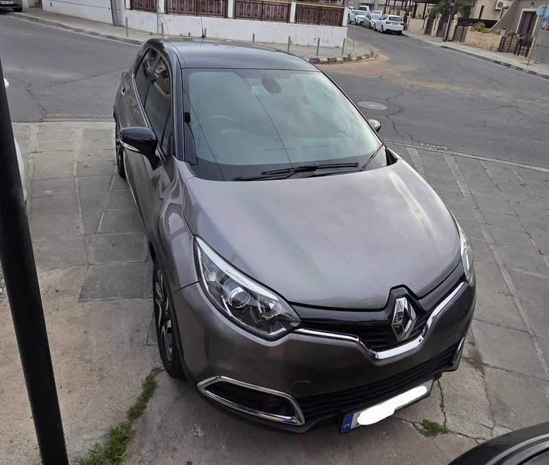 2017 Renault Captur 1,2L 2017 Cyprus