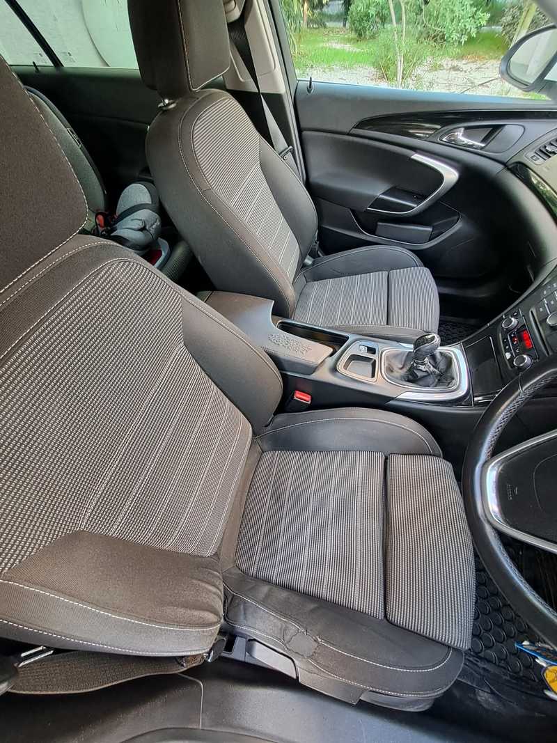 2011 Opel, Vauxhall Insignia 1,6L 2011 Cyprus