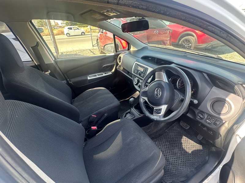 2015 Toyota Vitz 1,3L 2015 Cyprus
