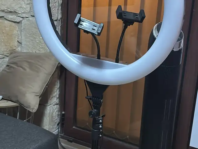 Ring light, Επαρχία Λεμεσού — Άλασσα