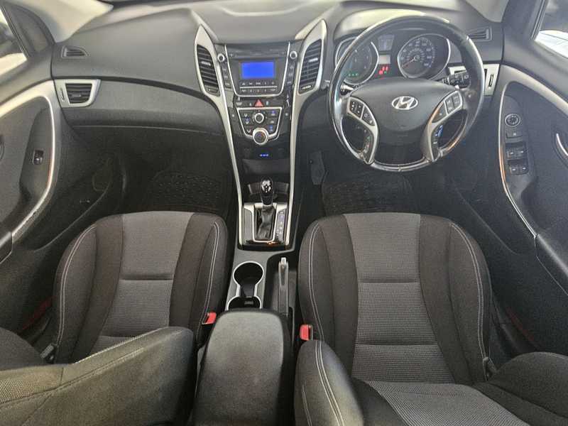 2014 Hyundai i30 1,6L 2014 Cyprus