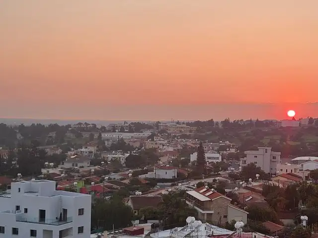 4-bedroom penthouse to rent, Επαρχία Λεμεσού — Λεμεσός - Αγία Φύλα - 9