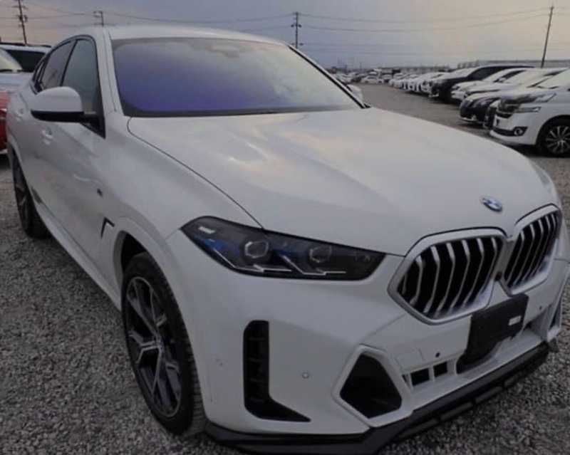 BMW X6 3,0L 2025