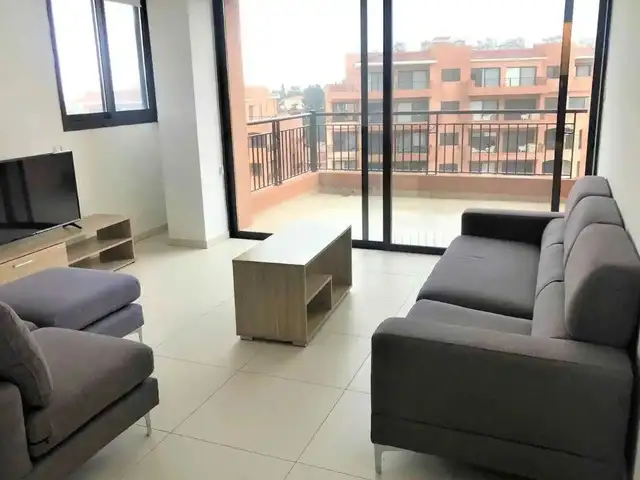 3-bedroom apartment for sale, Paphos — Paphos - Universal
