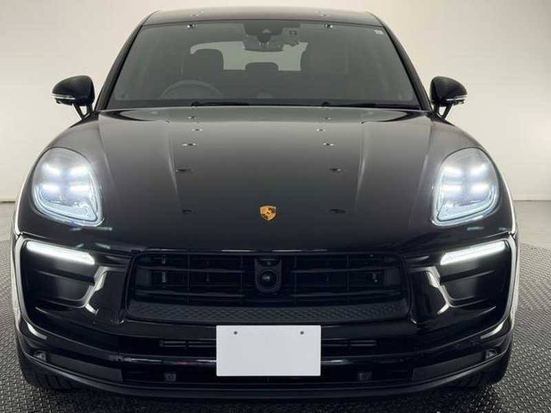 2023 Porsche Macan 2,0L 2023 Cyprus