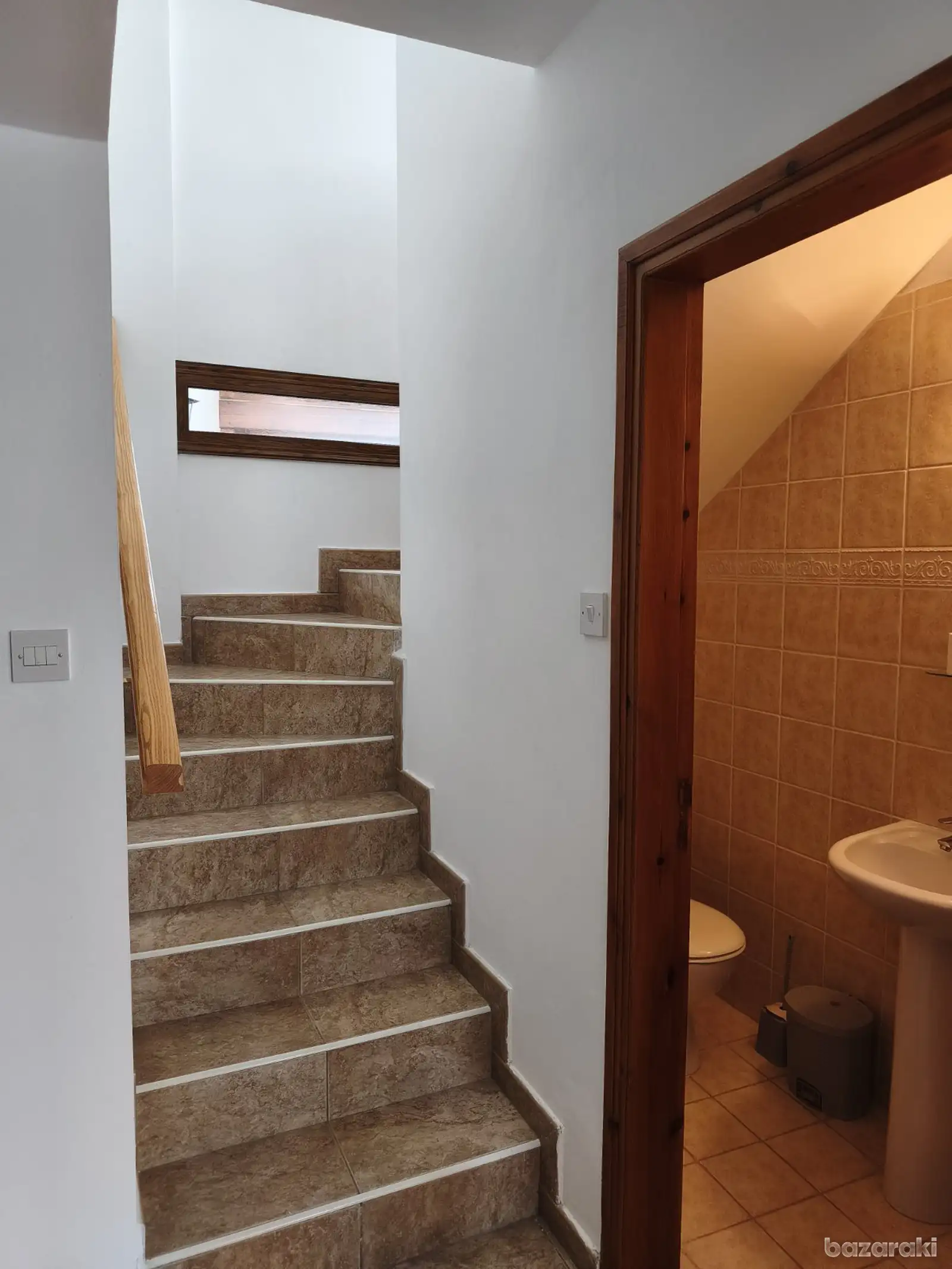 House, 3 bedrooms — 11