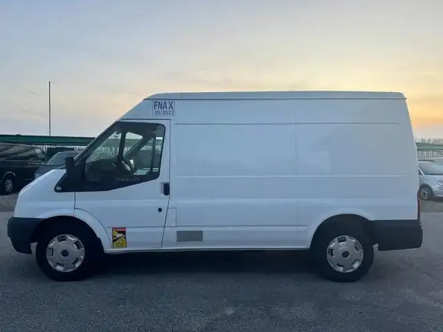 Ford Transit 2,0L 2005, Nicosia — Strovolos - Acropolis