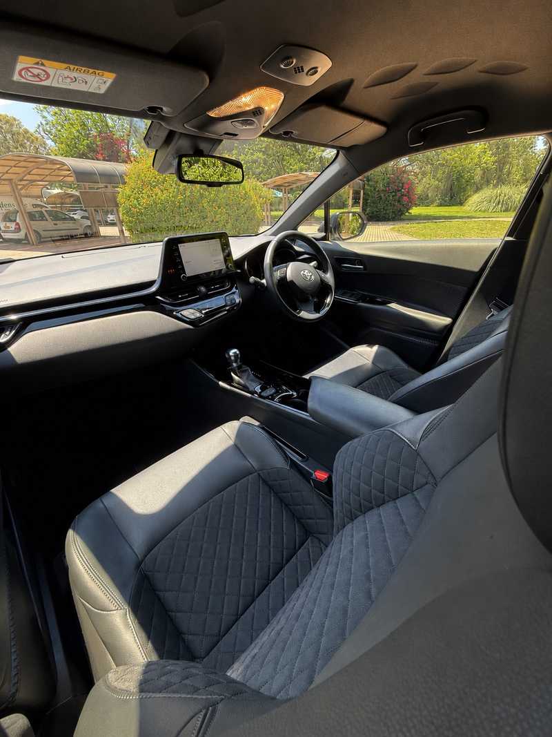 2022 Toyota C-HR 1,8L 2022 Cyprus