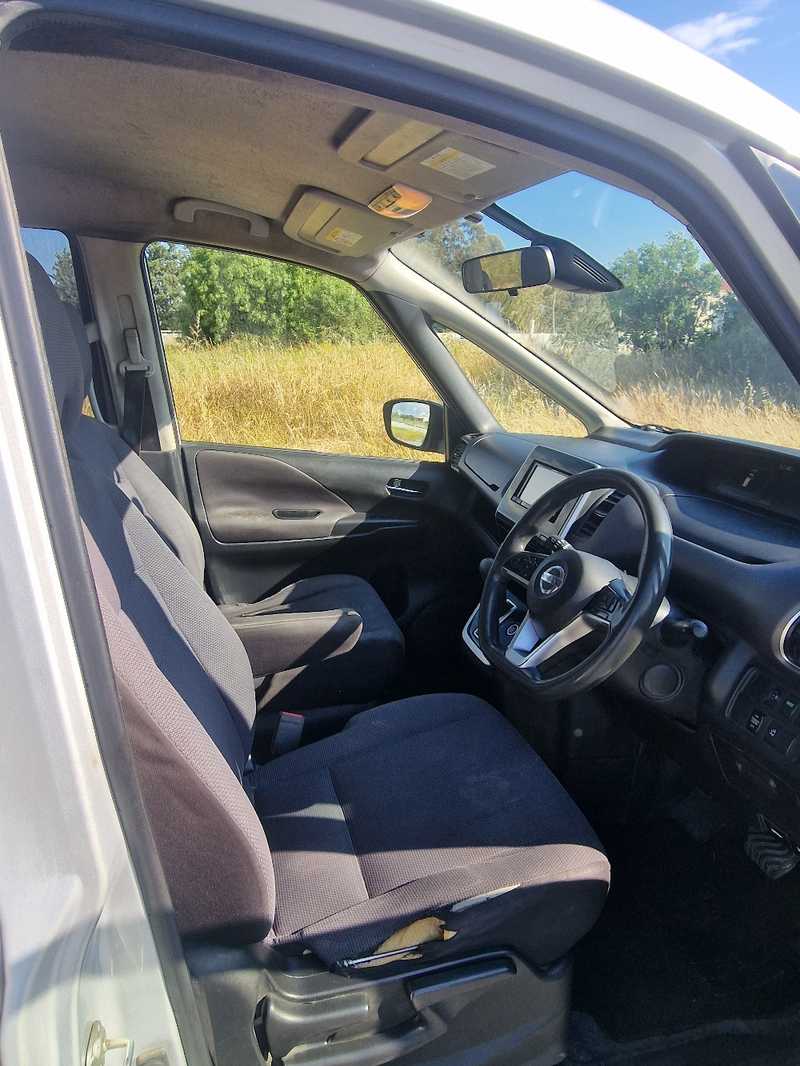 2018 Nissan Serena 2,0L 2018 Cyprus