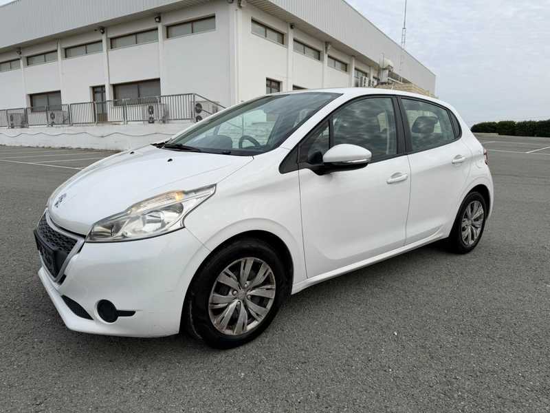 Peugeot 208 1,4L 2015
