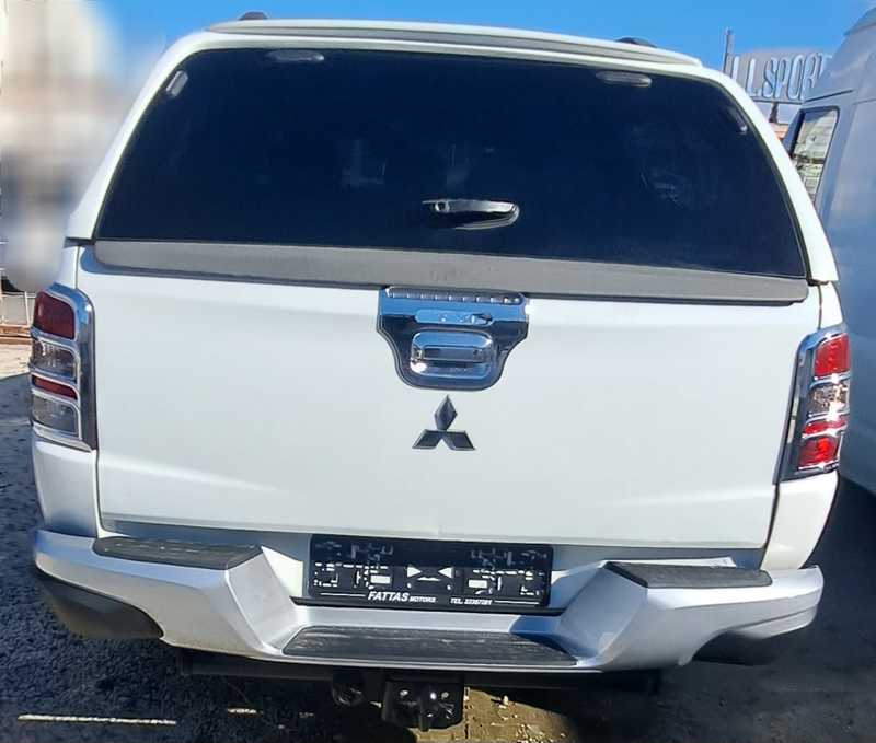 2016 Mitsubishi L200 2,4L 2016 Cyprus