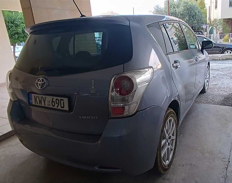 2009 Toyota Verso 1,6L 2009 Cyprus