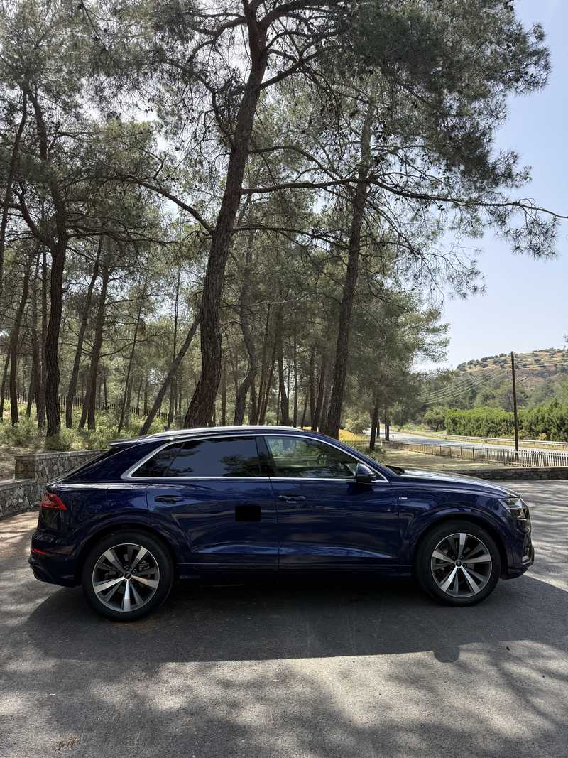 Audi Q8 3,0L 2022