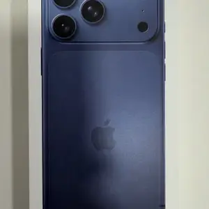 Iphone 17 pro max / 256gb / deep blue, Larnaca — Larnaka - Finikoudes