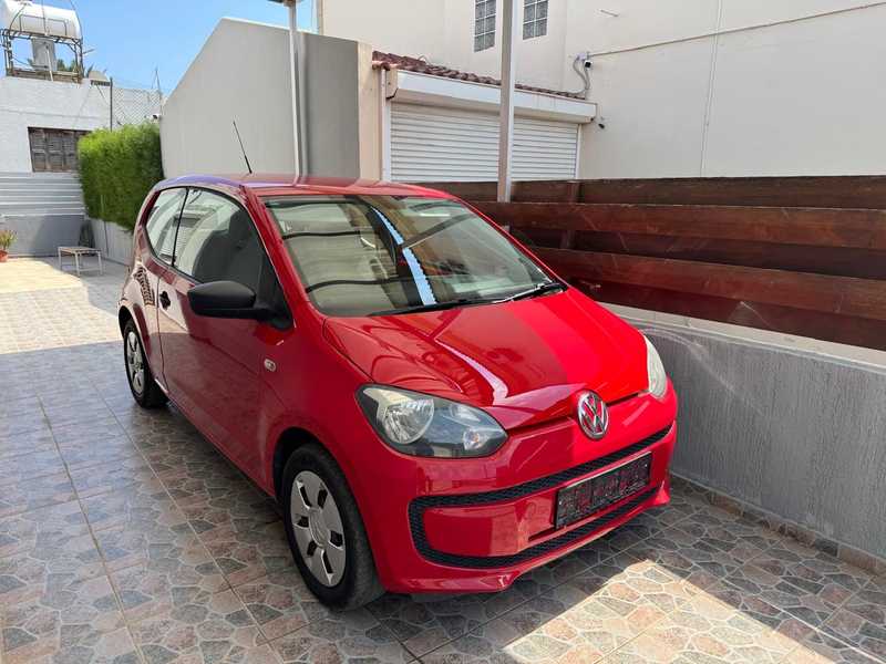 Volkswagen UP 1,0L 2013