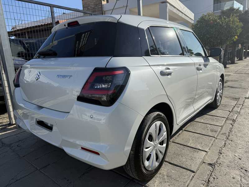 2024 Suzuki Swift 1,2L 2024 Cyprus