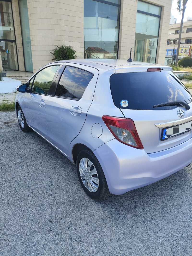 2012 Toyota Vitz 1,3L 2012 Cyprus