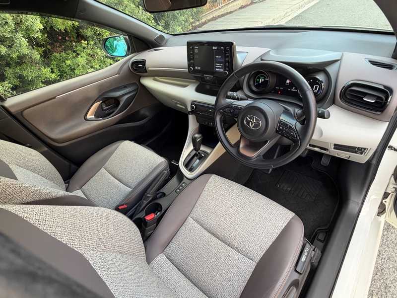 2022 Toyota Yaris 1,5L 2022 Cyprus