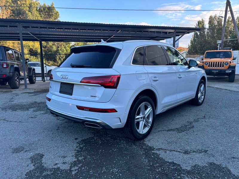 2022 Audi Q5 2,0L 2022 Cyprus