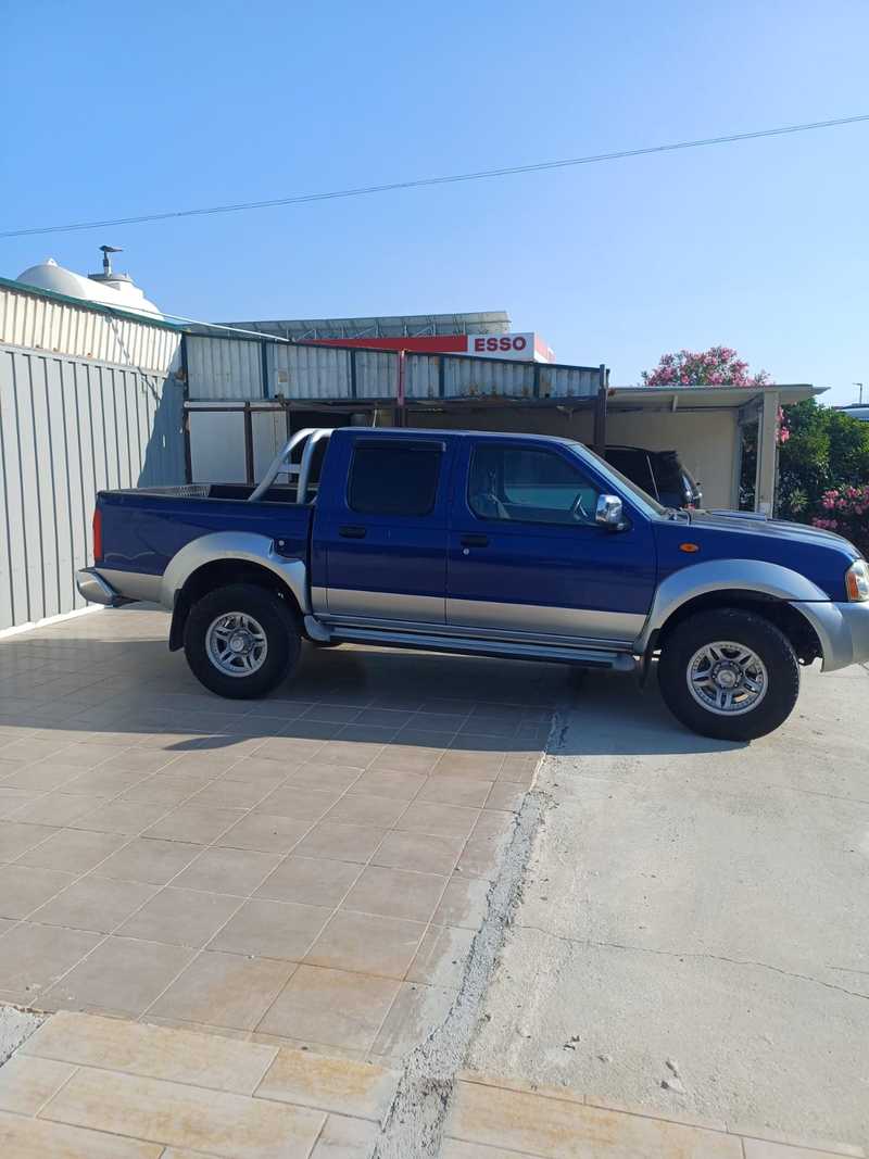 2002 Nissan Navara 2,5L 2002 Cyprus