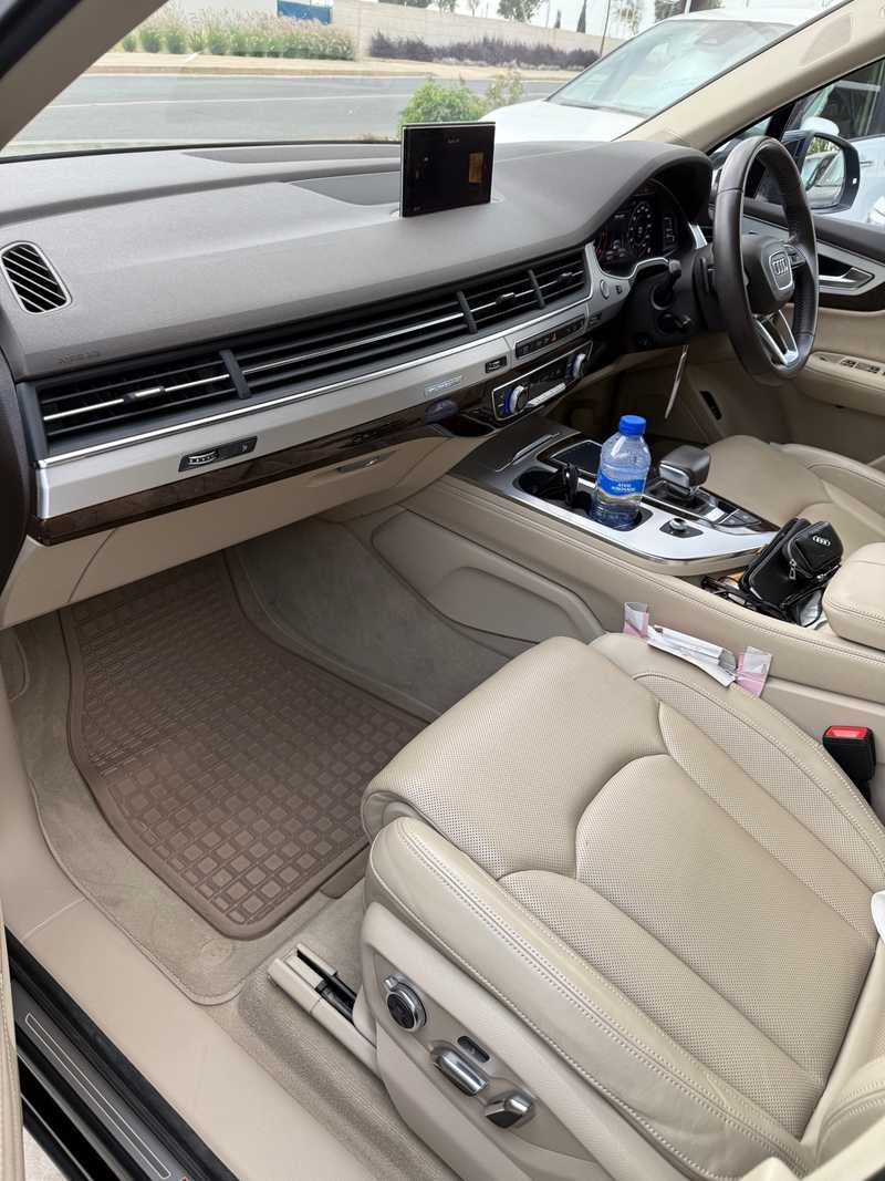 2017 Audi Q7 3,0L 2017 Cyprus