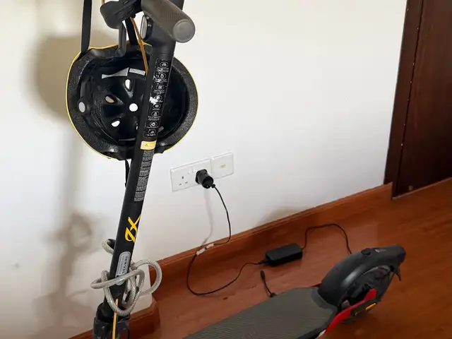 E - scooter ninebot / like new, Limassol — Limassol - Petrou Kai Pavlou