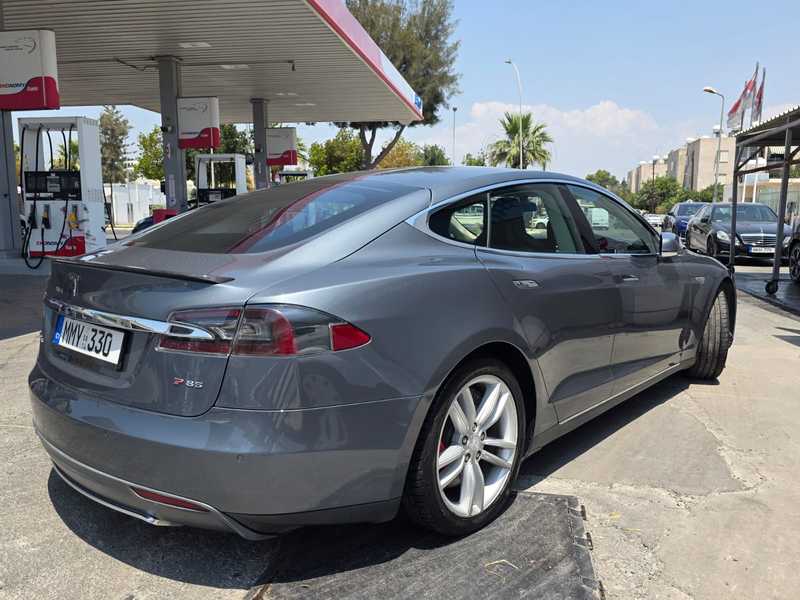 2014 Tesla Model S Electric 2014 Cyprus