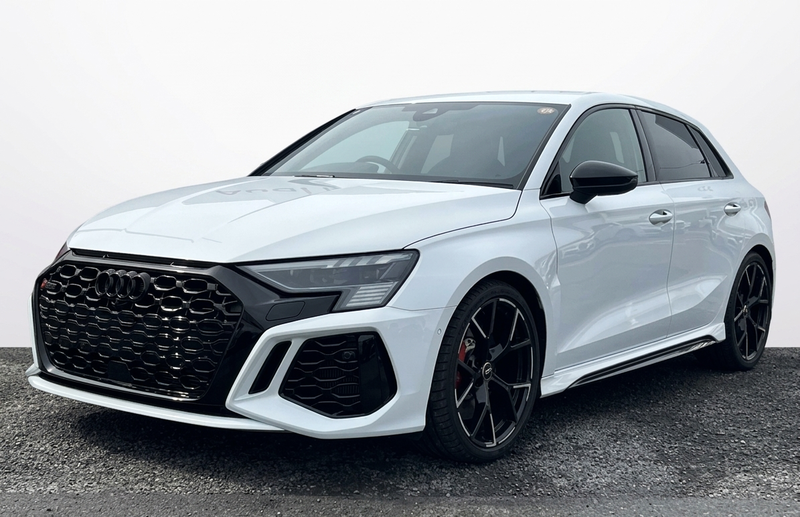 Audi RS3 2,5L 2024