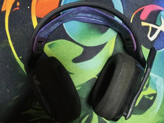 Gaming headset Logitech, Limassol — Erimi