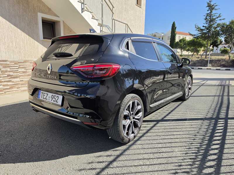 2022 Renault Clio 1,3L 2022 Cyprus
