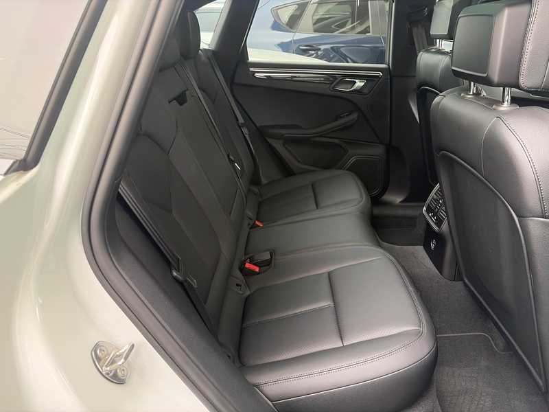 2021 Porsche Macan 3,0L 2021 Cyprus