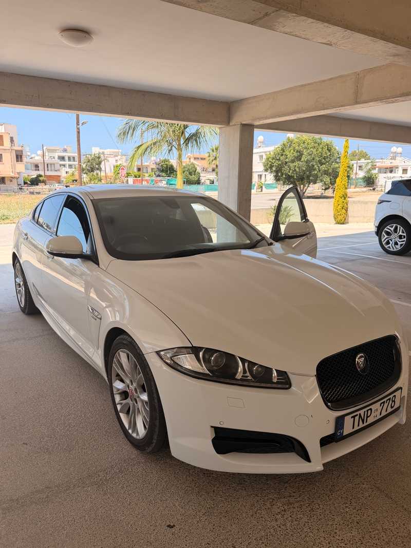 2015 Jaguar XF 2,2L 2015 Cyprus