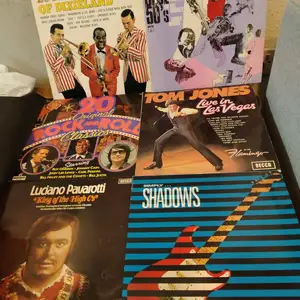 Set, individual, 9 collectable vinyl 33rpm records., Επαρχία Λεμεσού — Λεμεσός - Μέσα Γειτονιά
