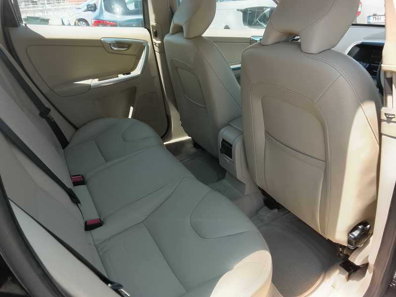 2016 Volvo XC60 2,0L 2016 Cyprus