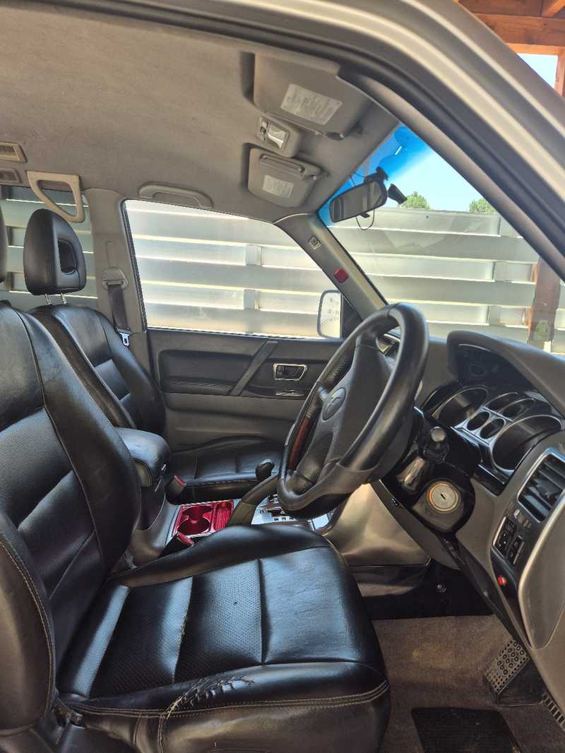 2000 Mitsubishi Pajero 3,2L 2000 Cyprus