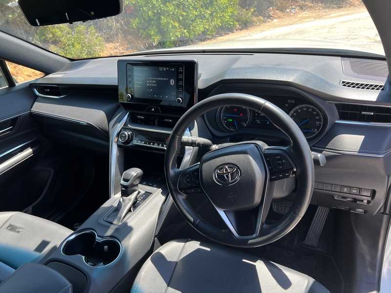 2021 Toyota Harrier 2,5L 2021 Cyprus