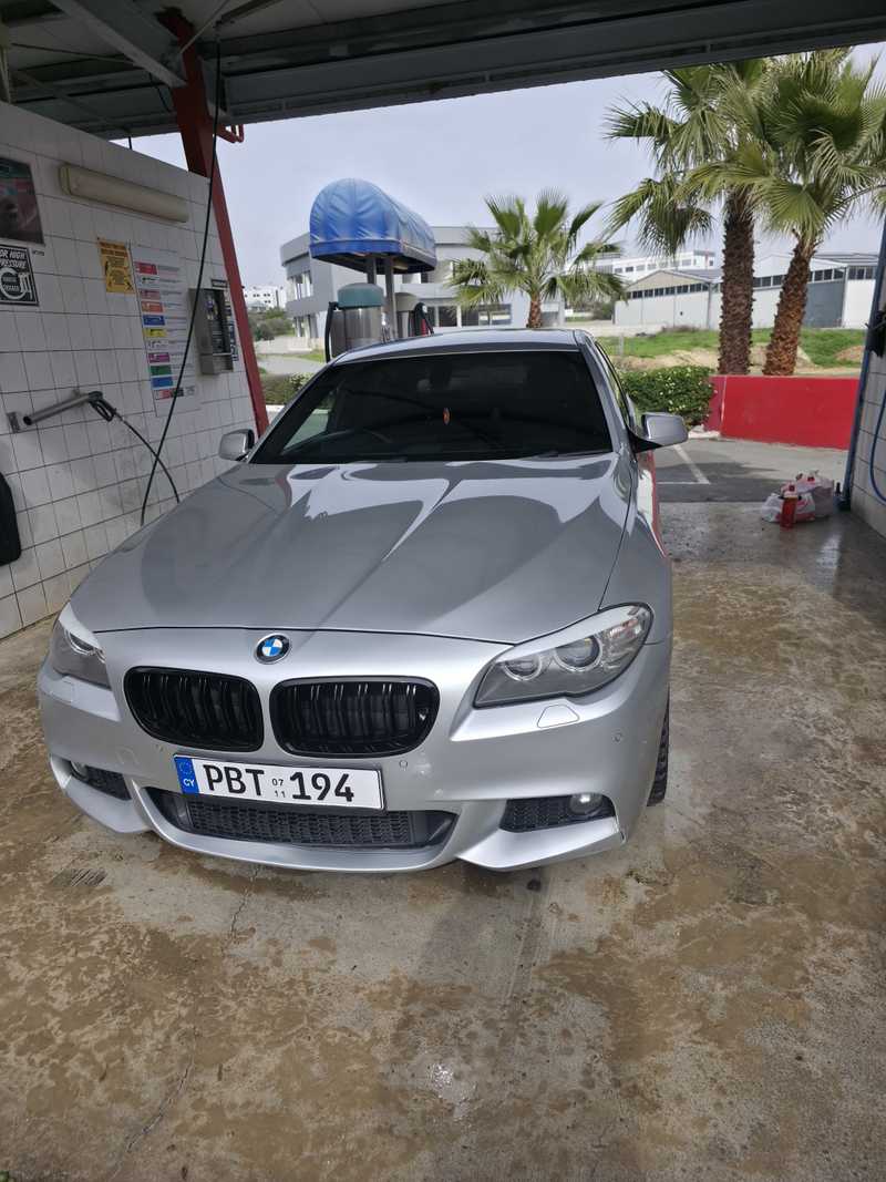 BMW 5-Series 2,0L 2011