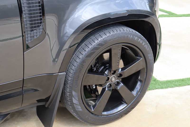 2023 Land Rover Defender 3,0L 2023 Cyprus