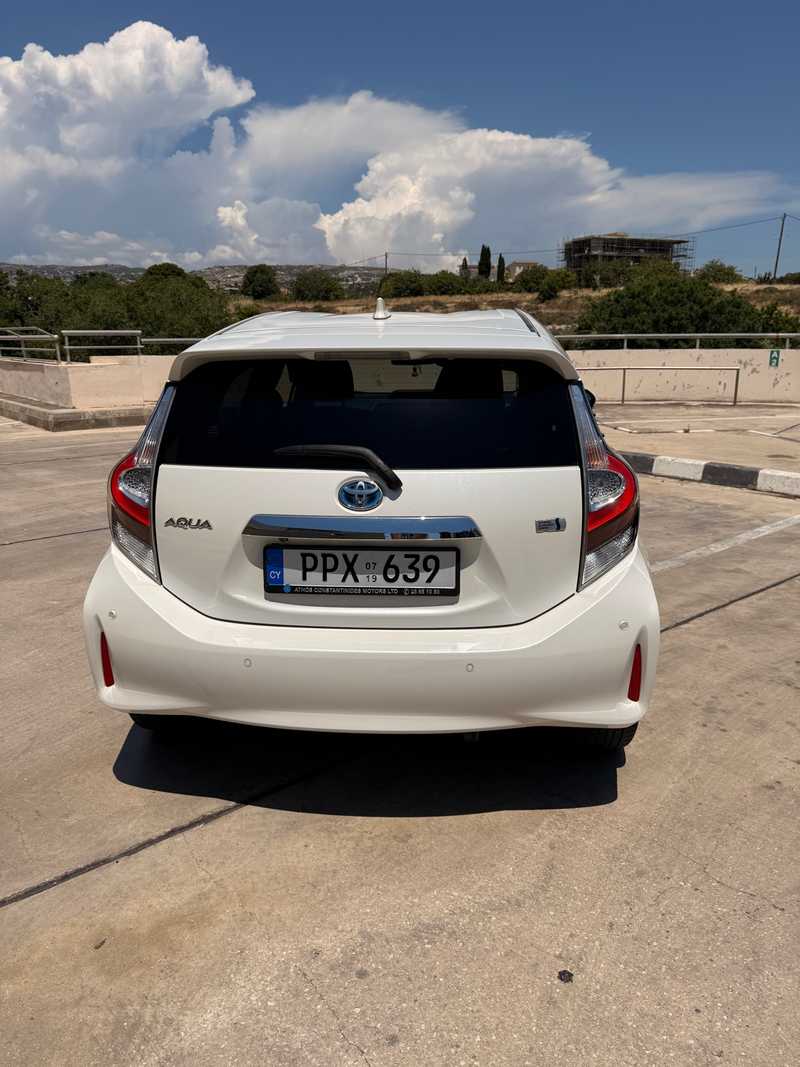 2019 Toyota Aqua 1,5L 2019 Cyprus