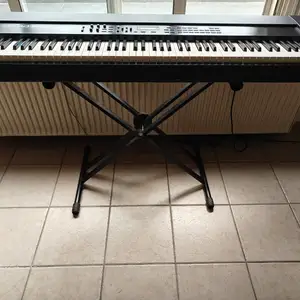 Roland rd-600 professional keyboard, Nicosia — Agios Dometios - Agios Georgios