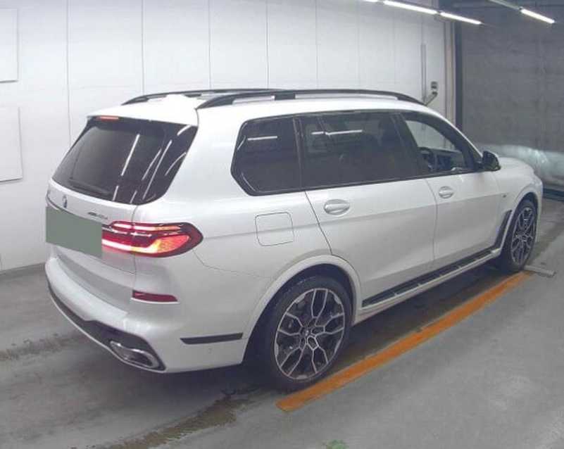 2025 BMW X7 3,0L 2025 Cyprus