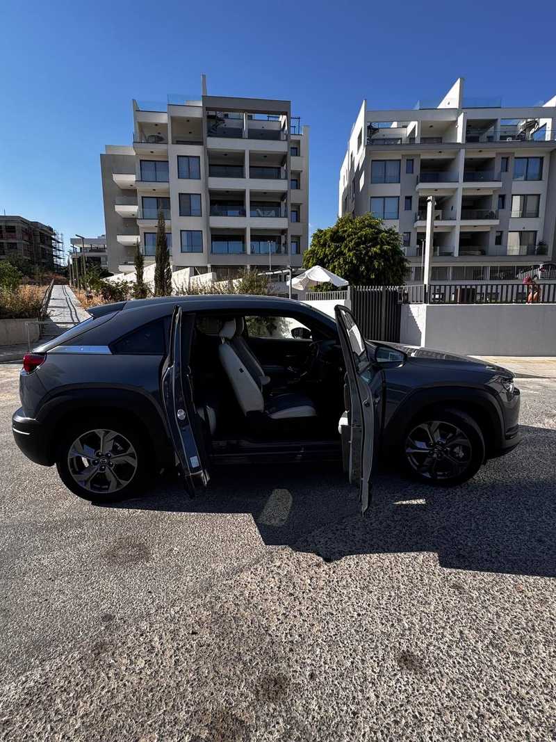 2022 Mazda ΜΧ-30 2,0L 2022 Cyprus