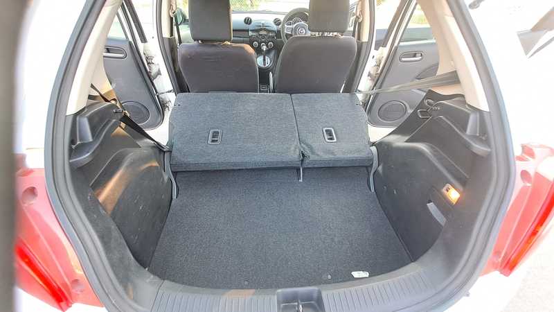 2015 Mazda Demio 1,3L 2015 Cyprus