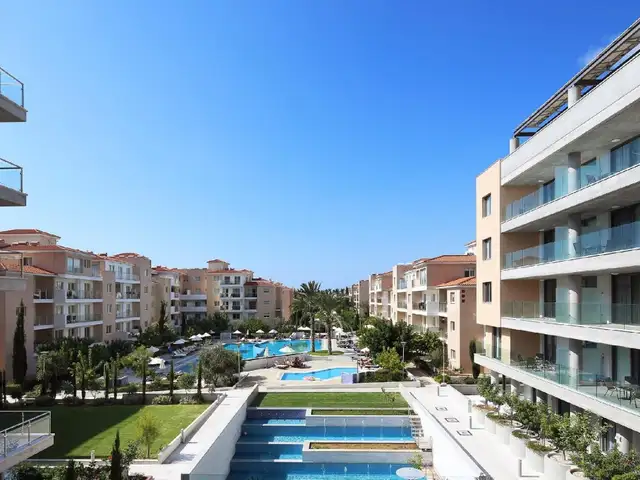 2-bedroom apartment for sale, Paphos — Paphos - Universal