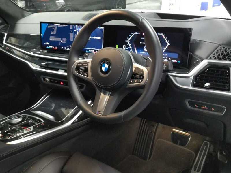 2025 BMW X7 3,0L 2025 Cyprus